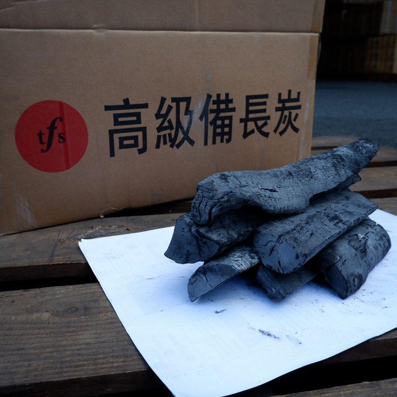ラオス備長炭 上割大 直径 約5cm〜8cm 2箱×15kg