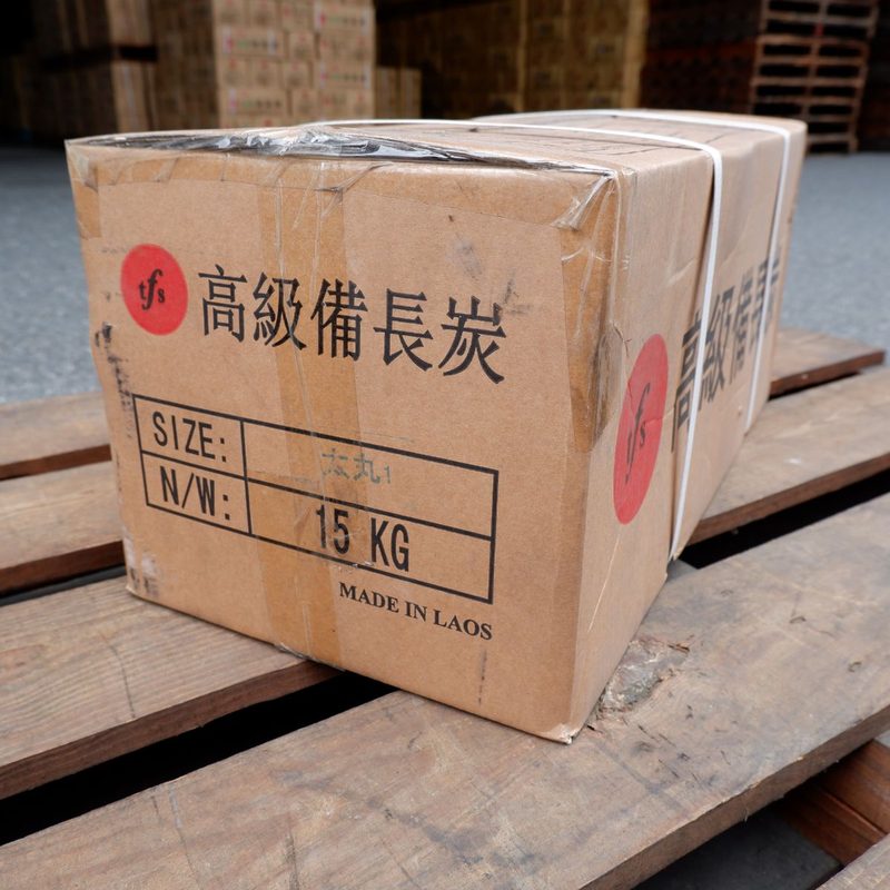 ラオス備長炭 太丸  直径 約4.5cm〜6cm 2箱×15kg