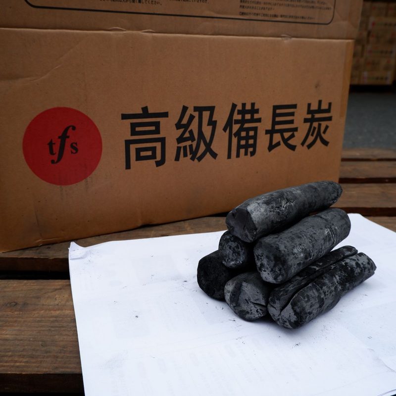 ラオス備長炭　切上丸 直径 約3cm〜6cm 2箱×15kg