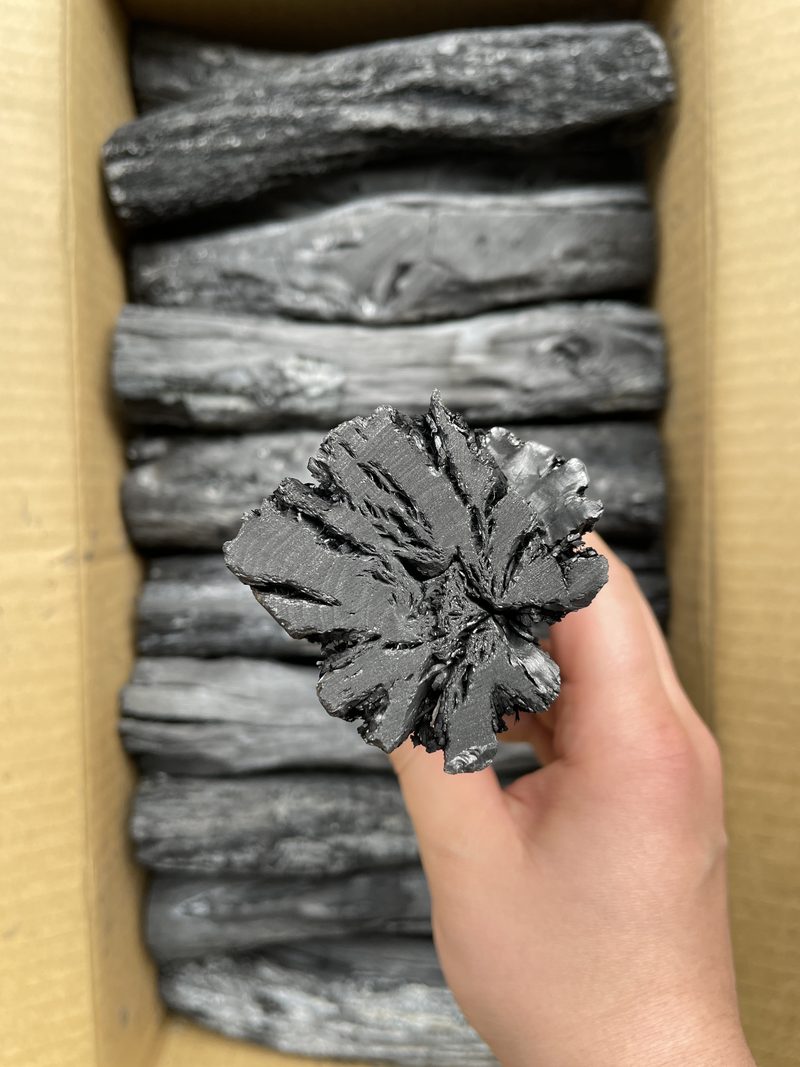 土佐備長炭 備丸 12kg 燃料用白炭 純国産品 高火力 長時間燃焼